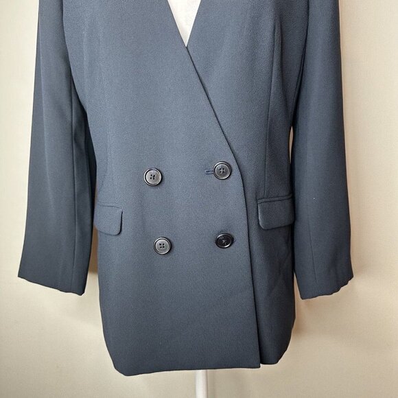 J Crew Women’s Navy Blue Long Sleeve Double Breasted Blazer Suit Jacket Size 8P - Picture 3 of 15